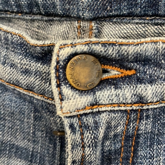 R.E.D. VALENTINO Jeans - Picture 4 of 9